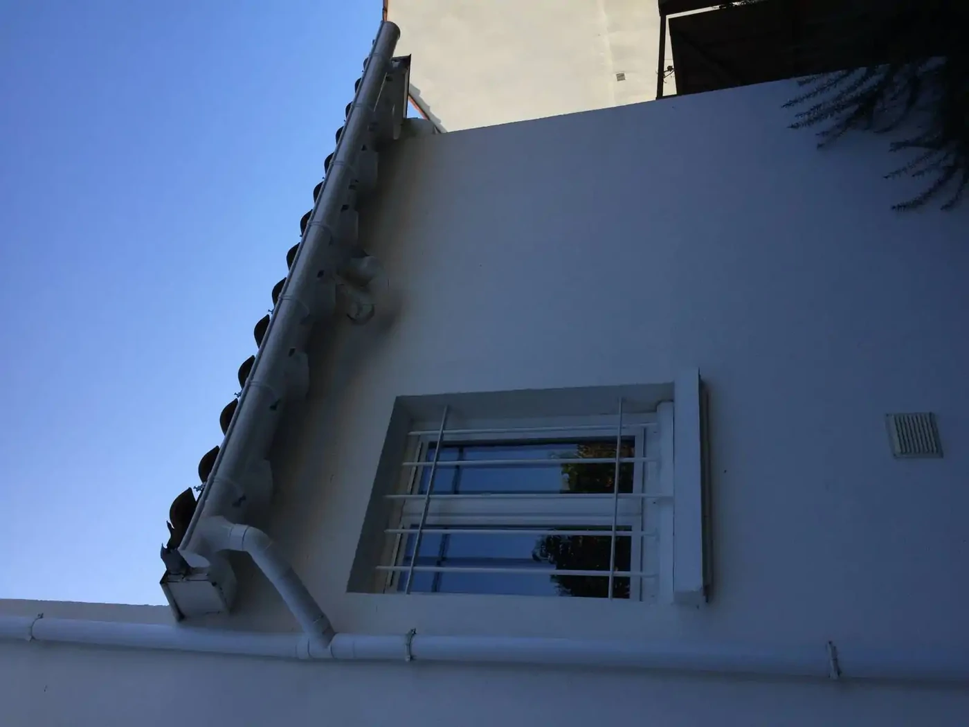 Nouvelle gouttières réalisée à rezé 44